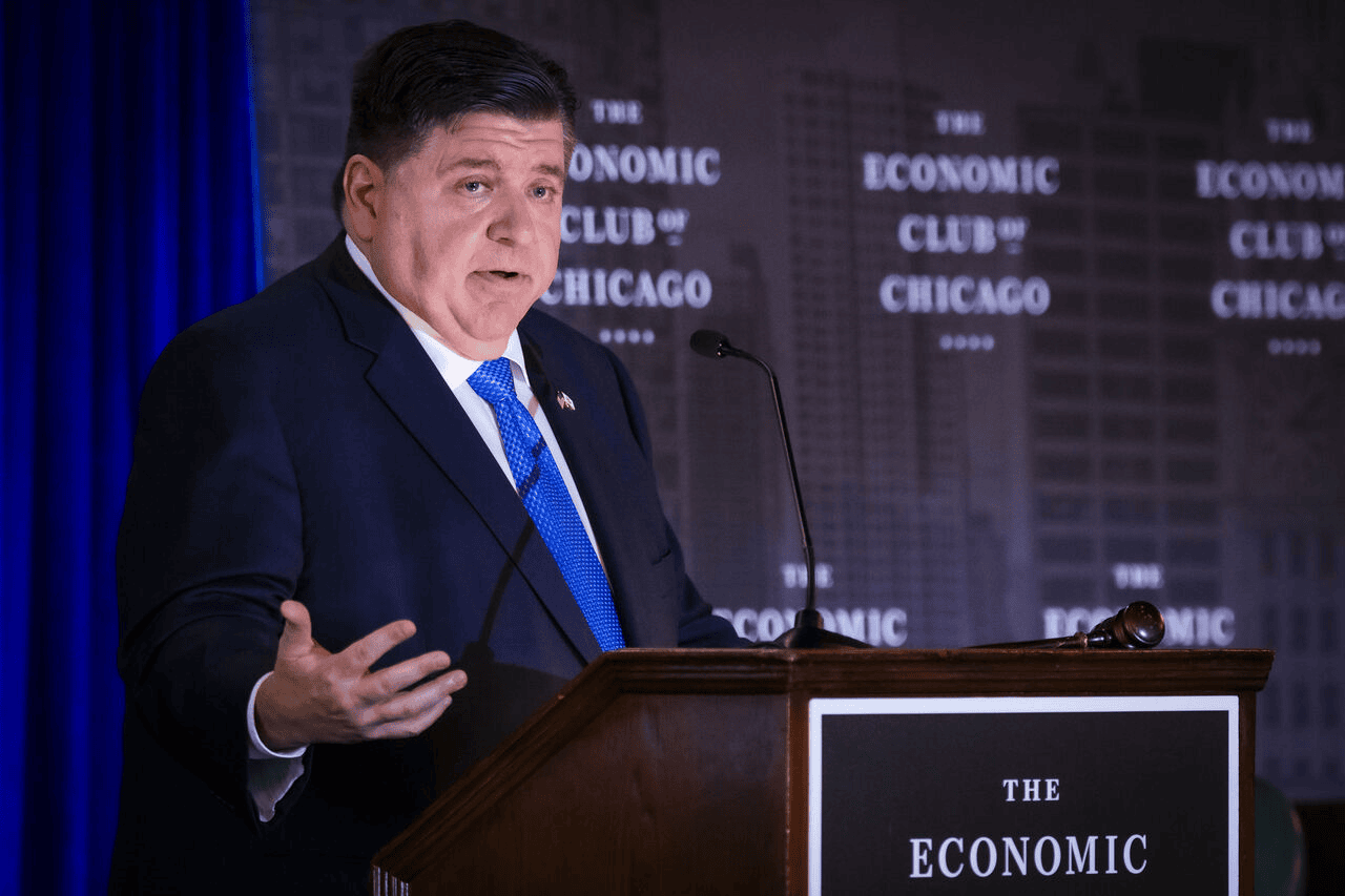 Illinois Governor JB Pritzker speaks at the Economic Club of Chicago's Quantum Forum, December 2024.